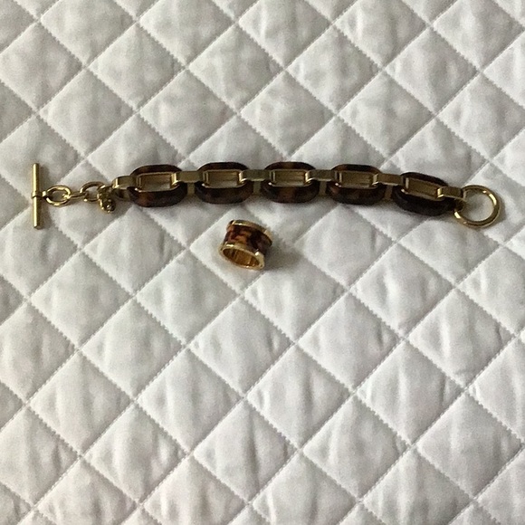 Bracelet and ring set - Picture 2 of 2